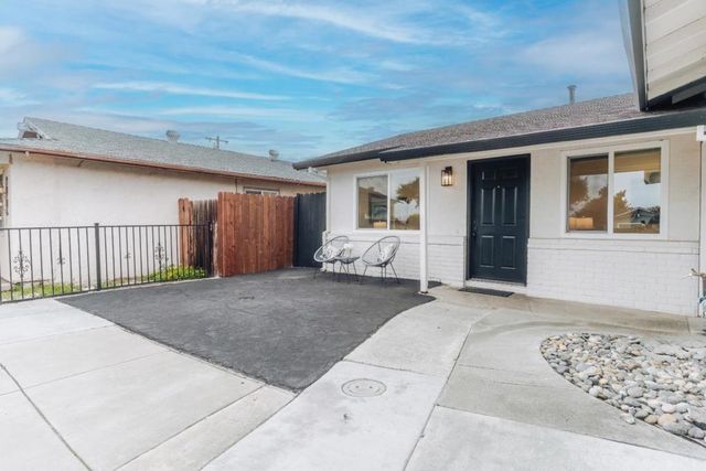 1452 Lochner Drive, San Jose, CA 95127