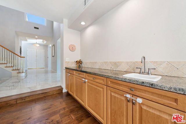 24310 Belford Court, West Hills (los Angeles), CA 91307