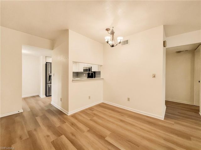 1701 Courtyard WAY 105, Naples, FL 34112