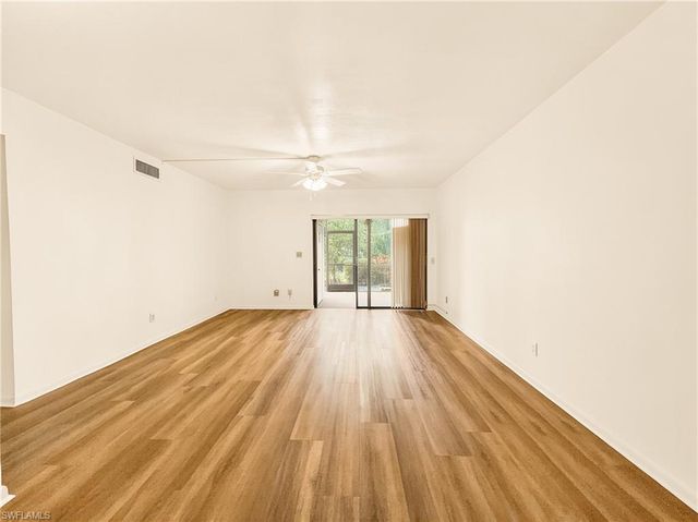1701 Courtyard WAY 105, Naples, FL 34112