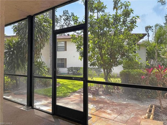1701 Courtyard WAY 105, Naples, FL 34112