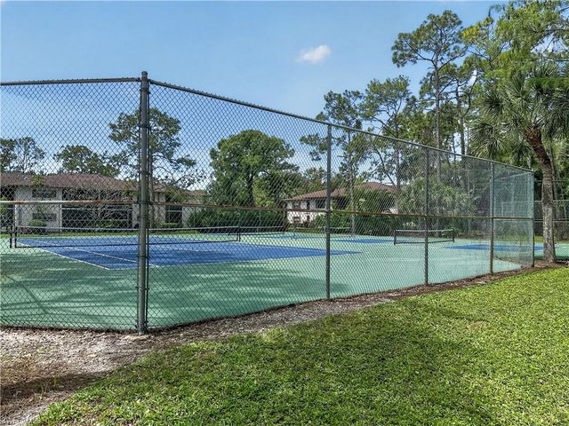 1701 Courtyard WAY 105, Naples, FL 34112