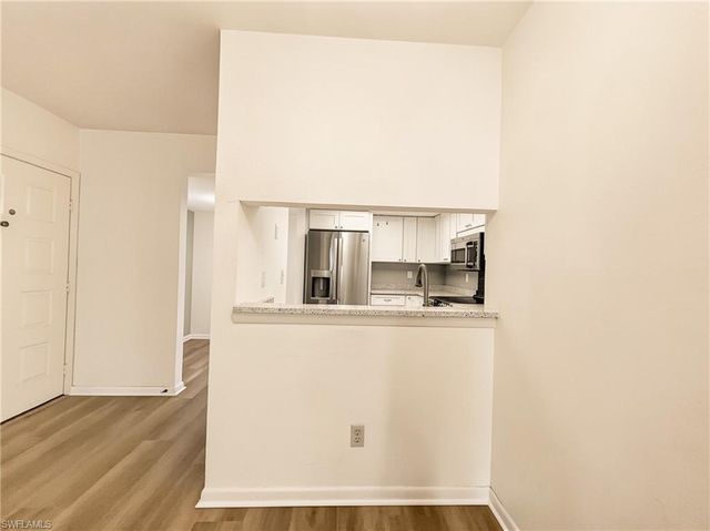 1701 Courtyard WAY 105, Naples, FL 34112