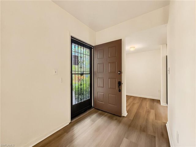 1701 Courtyard WAY 105, Naples, FL 34112