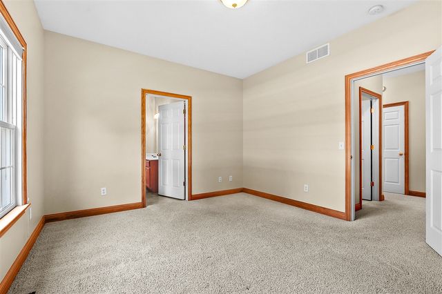597 Winter Slope, Kalamazoo, MI 49009