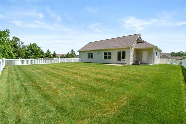597 Winter Slope, Kalamazoo, MI 49009