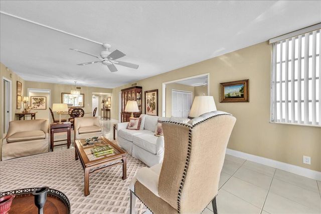 804 Cypress Grove Lane 302, Pompano Beach, FL 33069