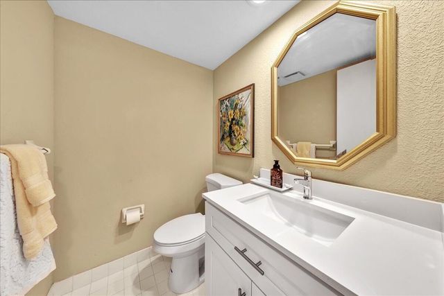 804 Cypress Grove Lane 302, Pompano Beach, FL 33069