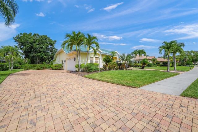 8452 EAGLE PRESERVE WAY, Sarasota, FL 34241