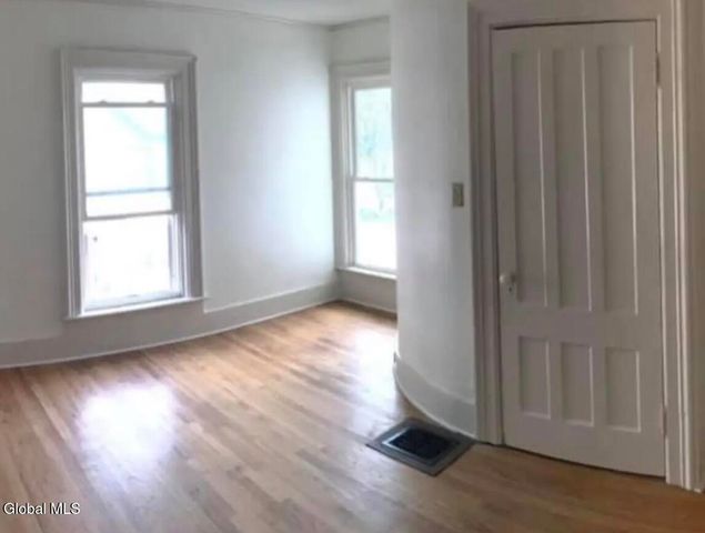 12 Numan Street, Glens Falls, NY 12801