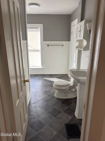 12 Numan Street, Glens Falls, NY 12801