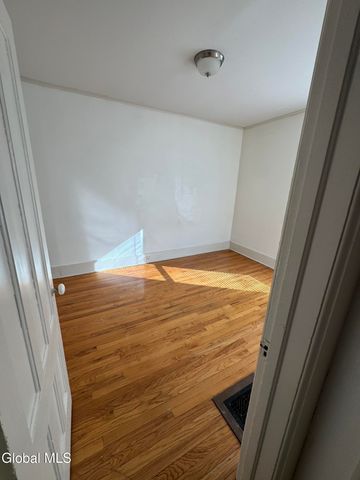 12 Numan Street, Glens Falls, NY 12801