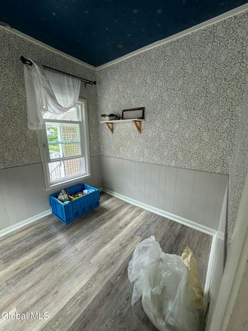 12 Numan Street, Glens Falls, NY 12801