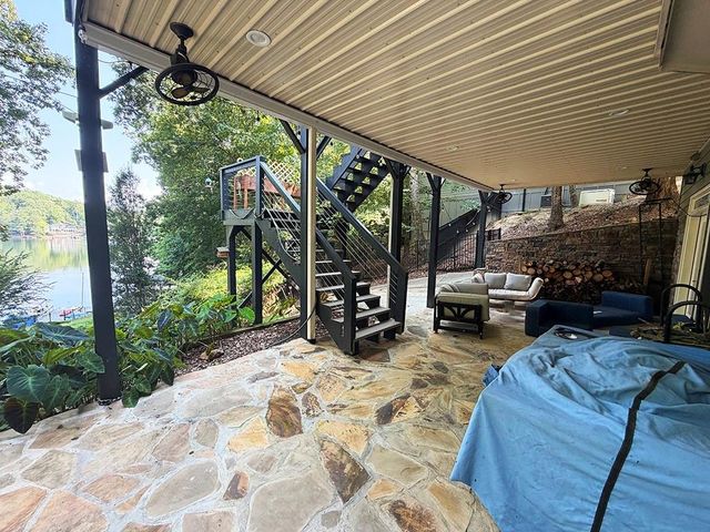 110 N Cypress Ct, Waleska, GA 30183
