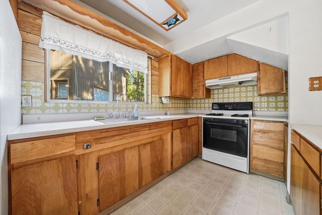 16520 Prospect Pl, Pioneer, CA 95666