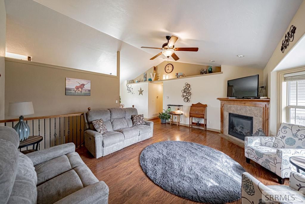 Image 11 of property listing at 11121 N 40 E, Idaho Falls, ID 83401