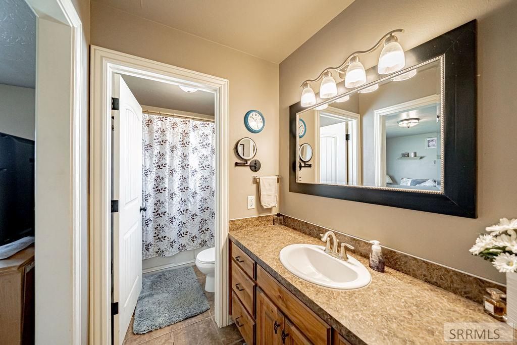 Image 34 of property listing at 11121 N 40 E, Idaho Falls, ID 83401