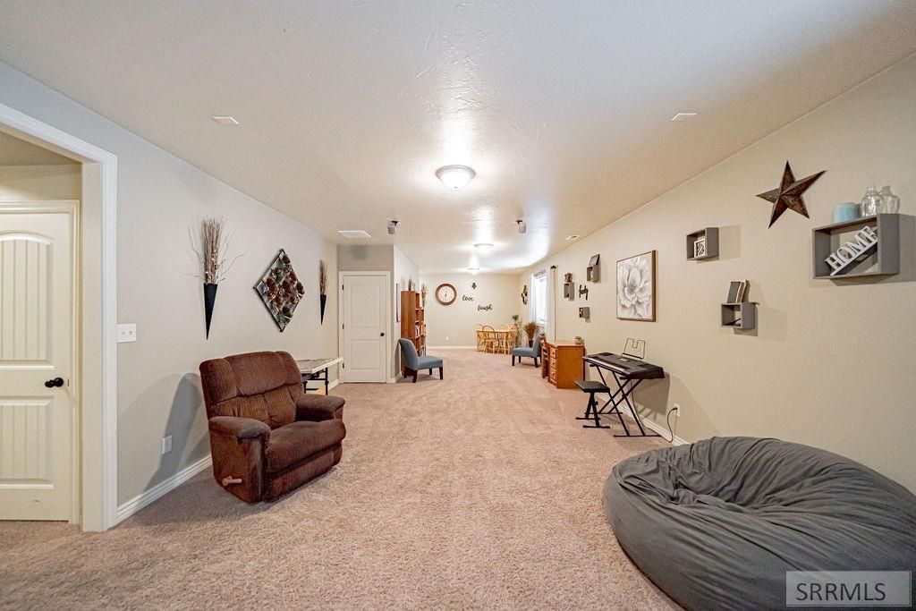 Image 52 of property listing at 11121 N 40 E, Idaho Falls, ID 83401