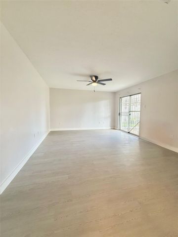 12210 Cliffgate Drive, Houston, TX 77072