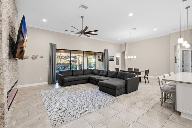 14715 FISHHAWK PRESERVE DRIVE, Lithia, FL 33547