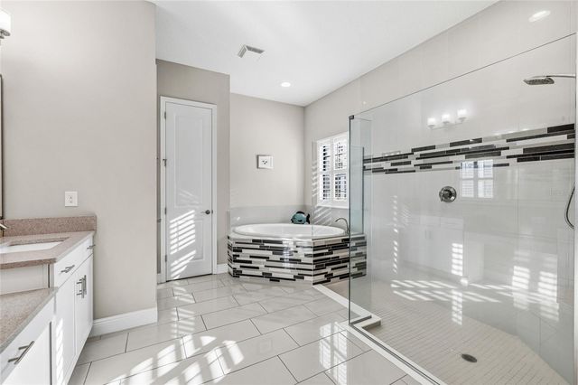 14715 FISHHAWK PRESERVE DRIVE, Lithia, FL 33547