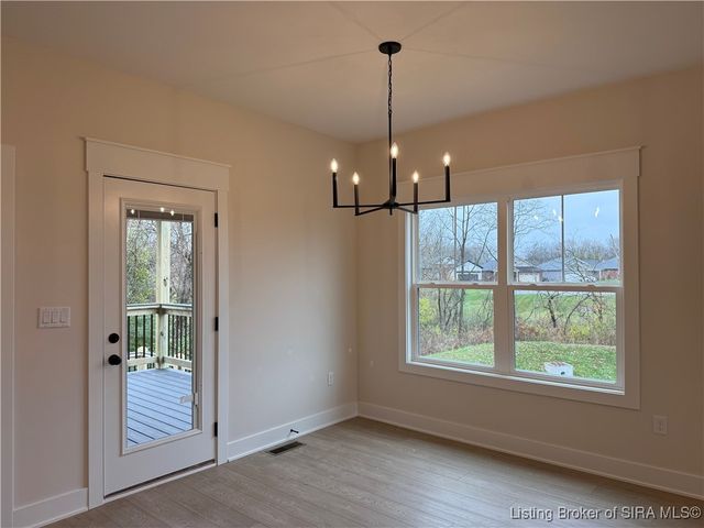 4657 Red Tail Ridge 240, Jeffersonville, IN 47130