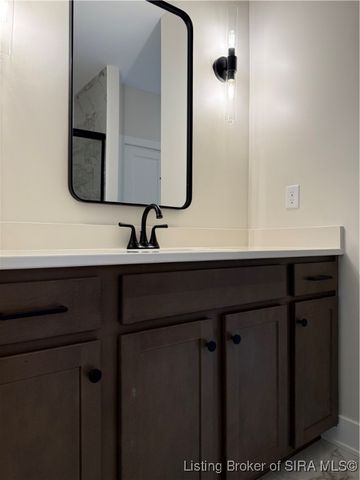 4657 Red Tail Ridge 240, Jeffersonville, IN 47130