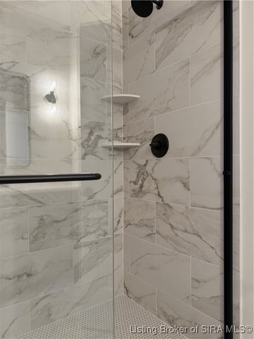 4657 Red Tail Ridge 240, Jeffersonville, IN 47130