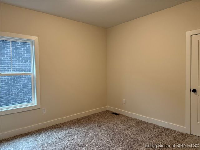 4657 Red Tail Ridge 240, Jeffersonville, IN 47130