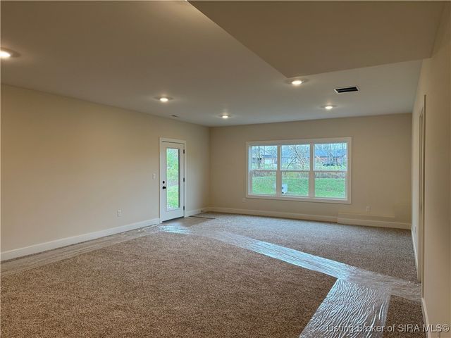 4657 Red Tail Ridge 240, Jeffersonville, IN 47130