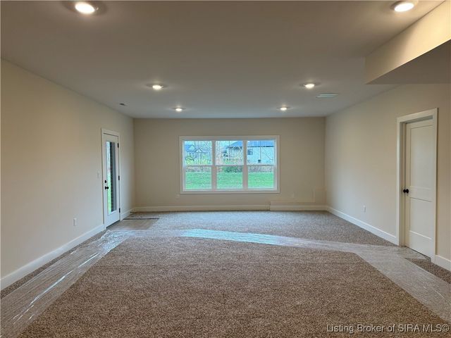 4657 Red Tail Ridge 240, Jeffersonville, IN 47130