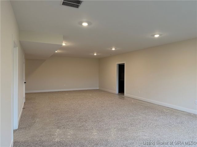 4657 Red Tail Ridge 240, Jeffersonville, IN 47130