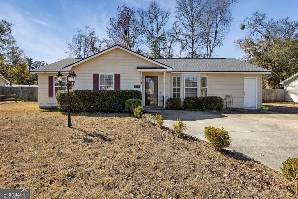 113 S Arthurs Court, Kingsland, GA 31548
