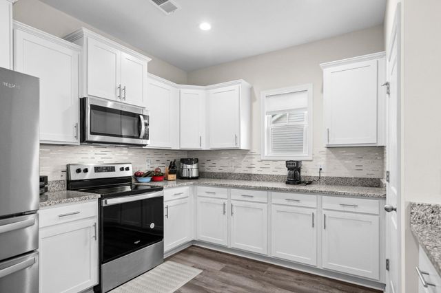 953 Oak Hollow St., Longs, SC 29568