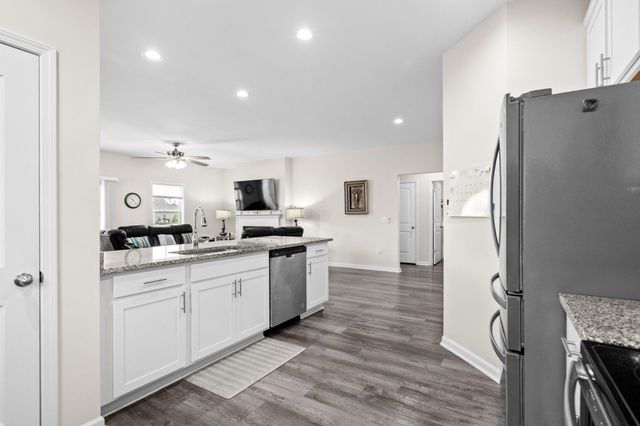 953 Oak Hollow St., Longs, SC 29568