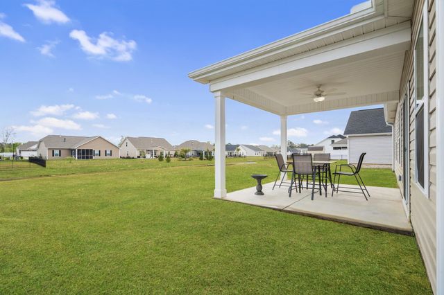 953 Oak Hollow St., Longs, SC 29568