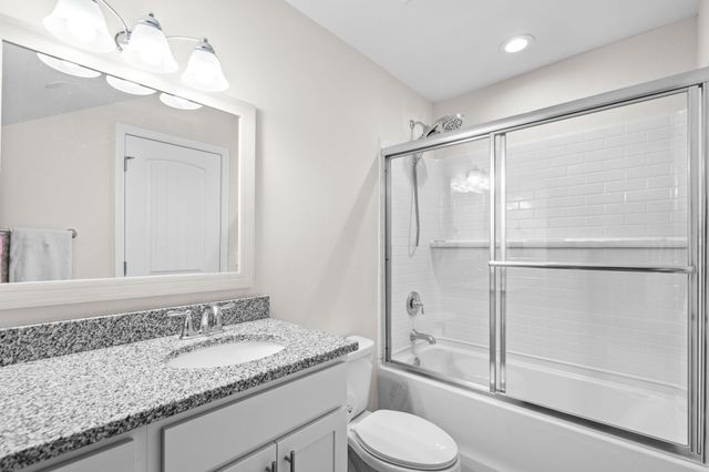 953 Oak Hollow St., Longs, SC 29568