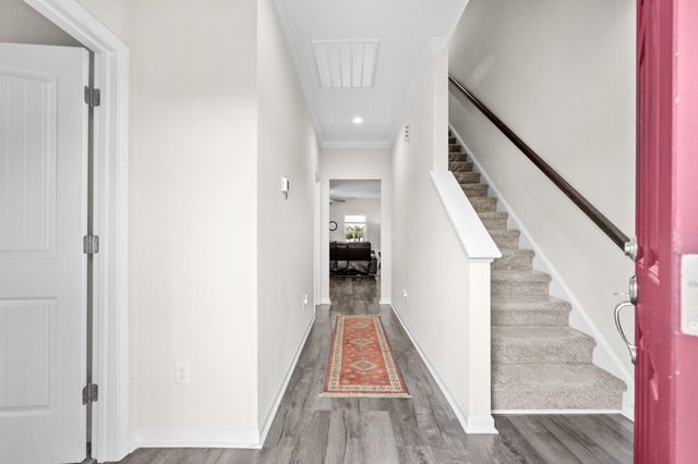 953 Oak Hollow St., Longs, SC 29568