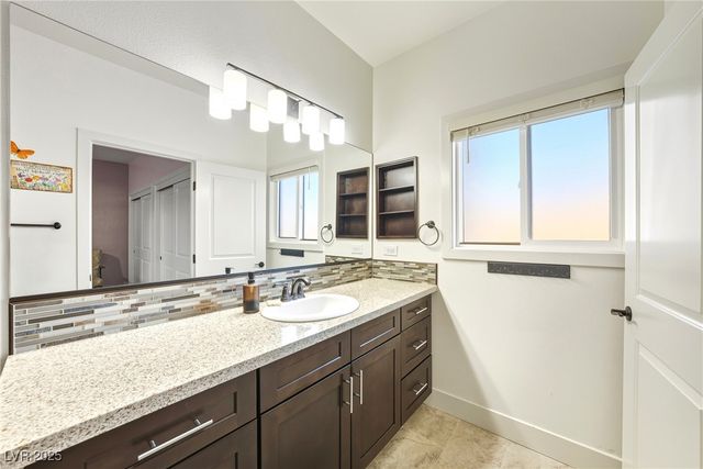 31 Weeping Willow Court, Pahrump, NV 89048