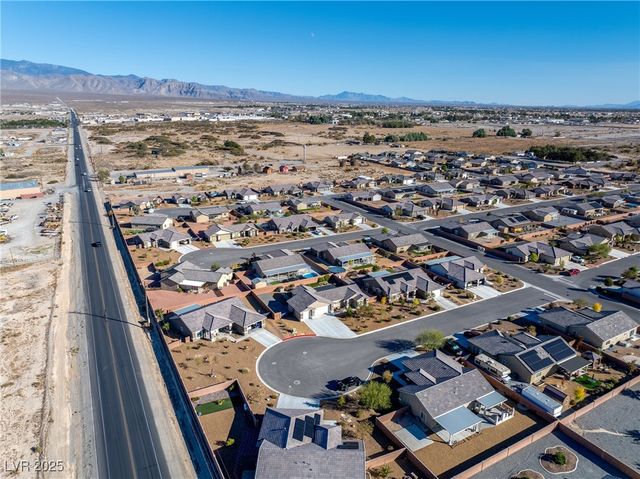 31 Weeping Willow Court, Pahrump, NV 89048