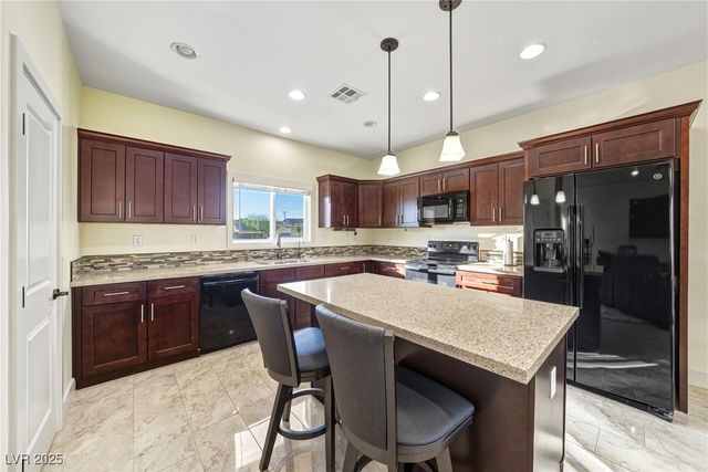 31 Weeping Willow Court, Pahrump, NV 89048