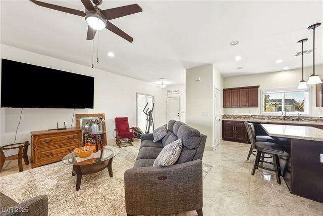 31 Weeping Willow Court, Pahrump, NV 89048