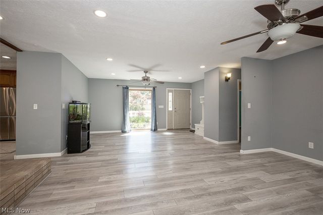 522 Merrimak Drive, Berea, OH 44017