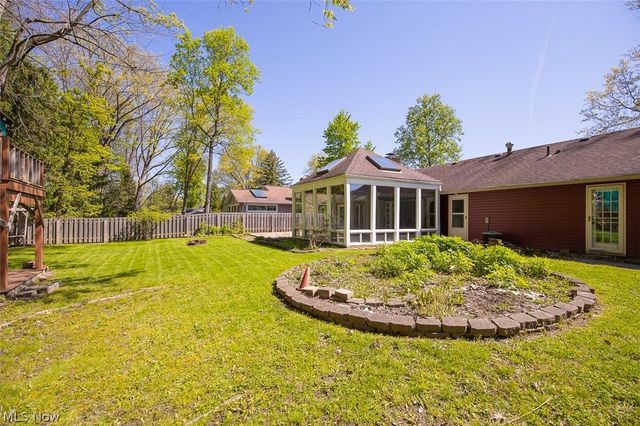 522 Merrimak Drive, Berea, OH 44017