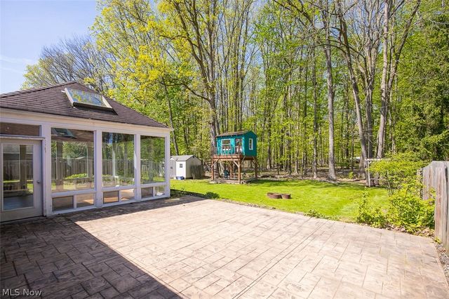522 Merrimak Drive, Berea, OH 44017