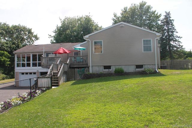 144 Manor Lane, Jamesport, NY 11901