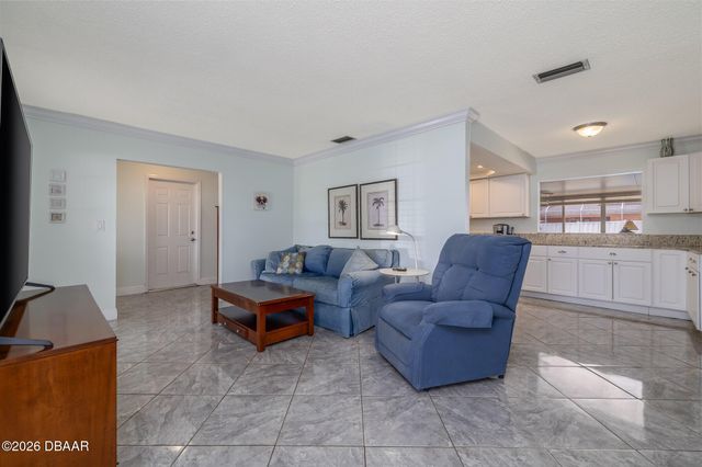 2948 Lantern Drive, South Daytona, FL 32119