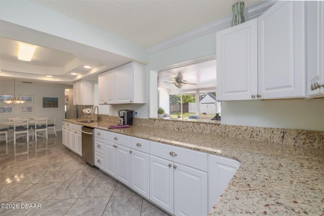 2948 Lantern Drive, South Daytona, FL 32119