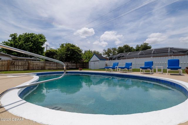 2948 Lantern Drive, South Daytona, FL 32119