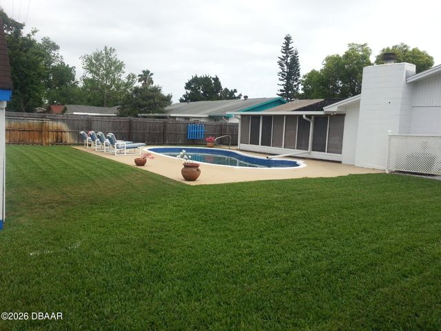 2948 Lantern Drive, South Daytona, FL 32119